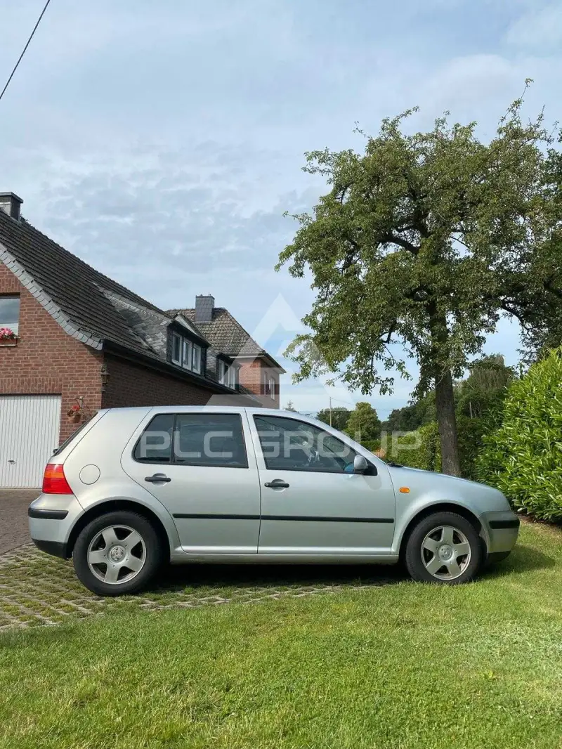 1999 Volkswagen GOLF