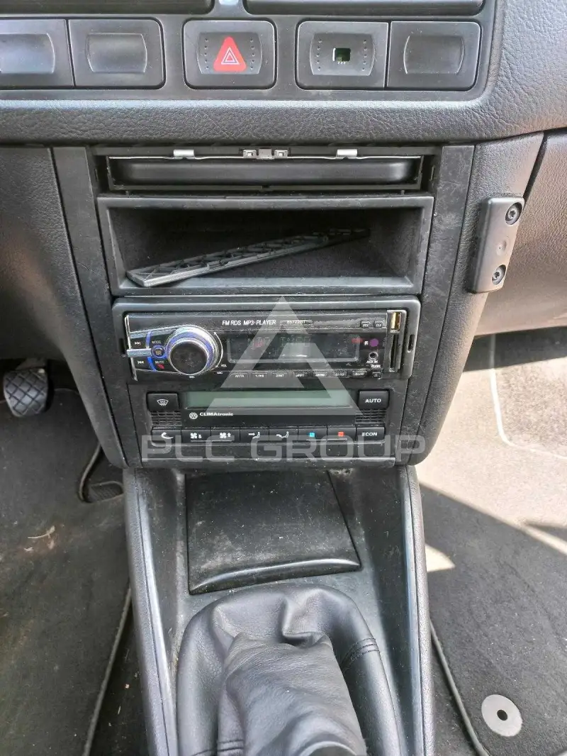 1999 Volkswagen GOLF