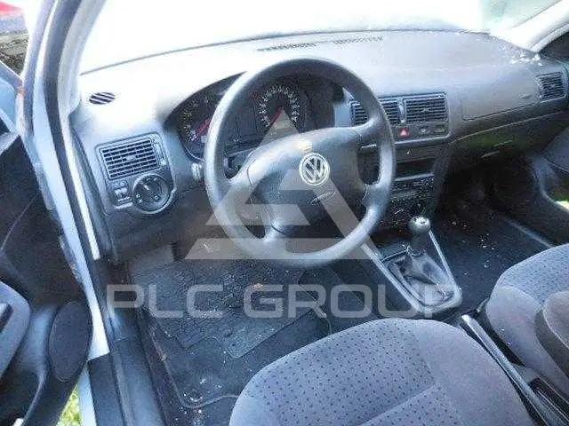 1999 Volkswagen GOLF