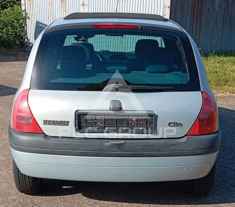 1999 Renault Clio