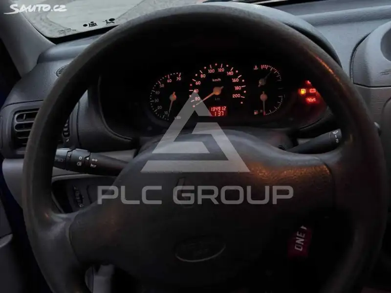 1999 Renault Clio