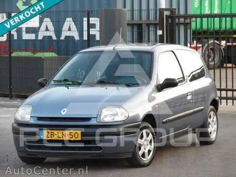 1999 Renault Clio