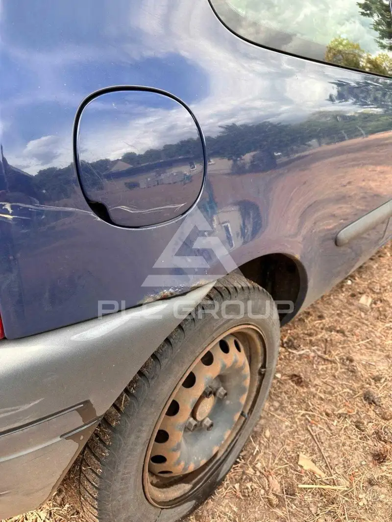 1999 Renault Clio