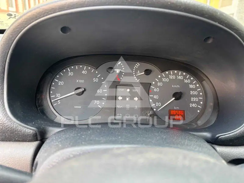 1999 Renault Clio