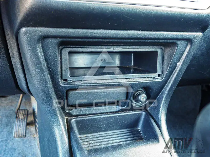 2000 Mitsubishi PAJARO
