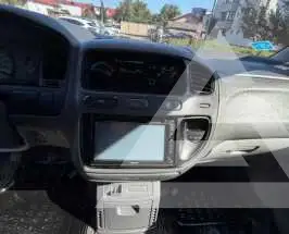 2000 Mitsubishi Delica