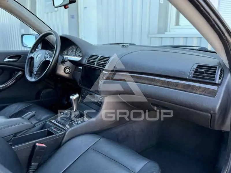 2000 BMW 330