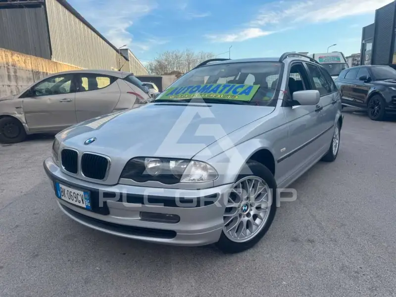 2000 BMW 330