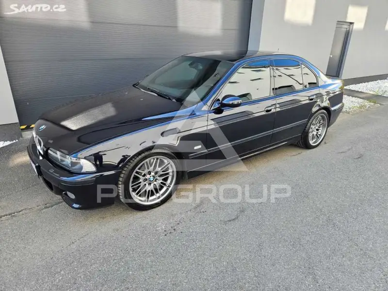 2000 BMW M5