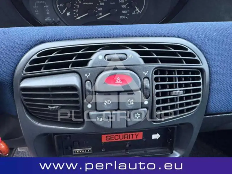 2000 Lancia YPSILON