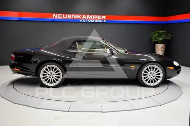 2000 Jaguar XKR
