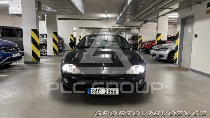 2000 Jaguar XKR
