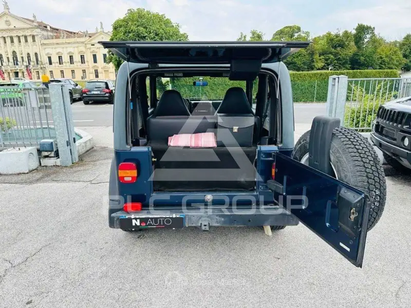 2000 Jeep WRANGLER