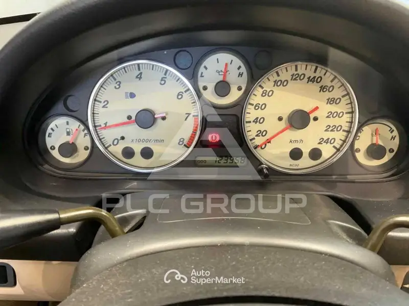 2000 Mazda MX-5
