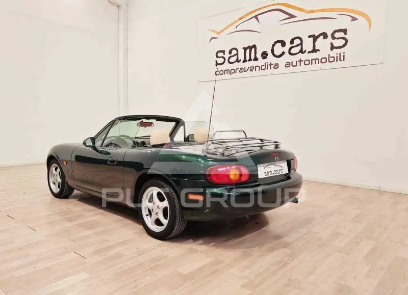 2000 Mazda MX-5