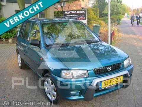 2000 Mazda Demio