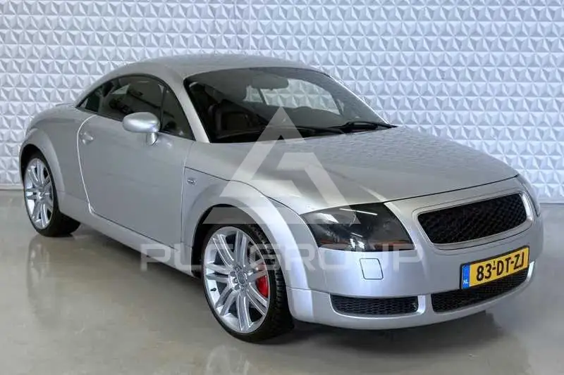 2000 Audi TT