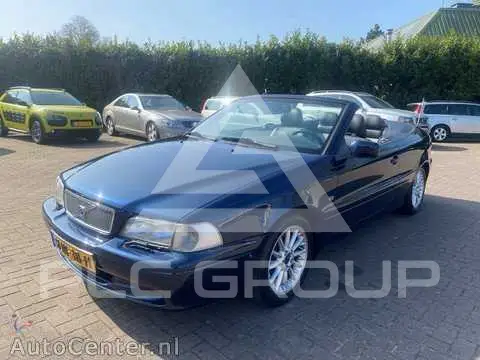 2000 Volvo C70