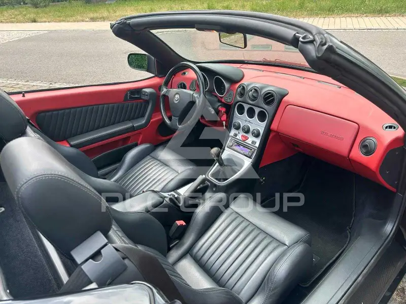 2000 Alfa Romeo Spider