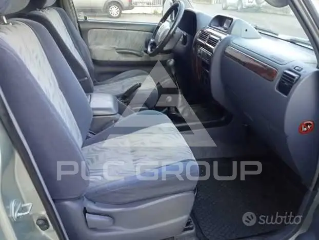 2000 Toyota LAND CRUISER