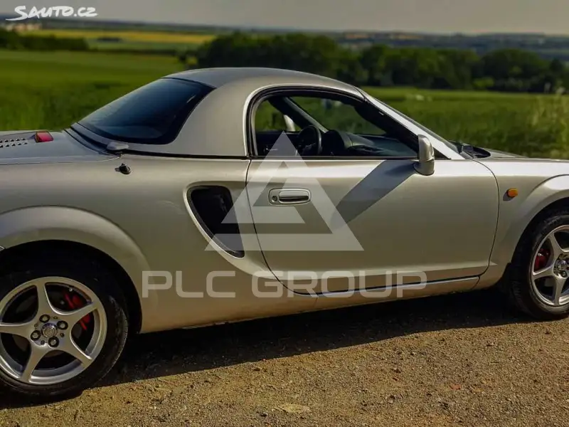 2000 Toyota MR2
