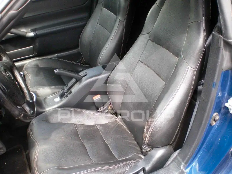 2000 Toyota MR2