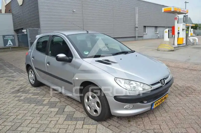 2000 Peugeot 206