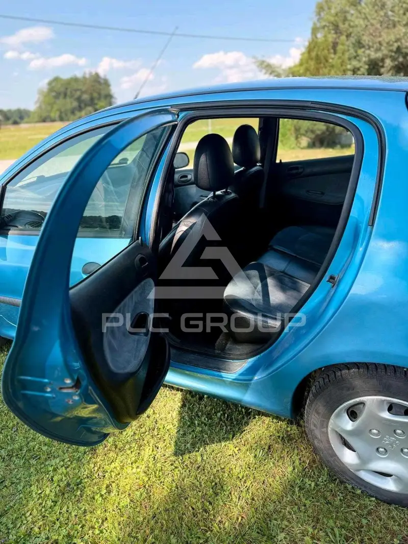 2000 Peugeot 206