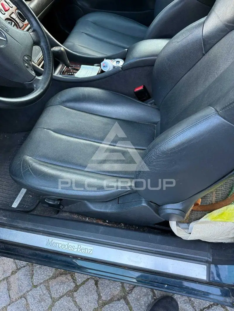2000 Mercedes Benz E-Class