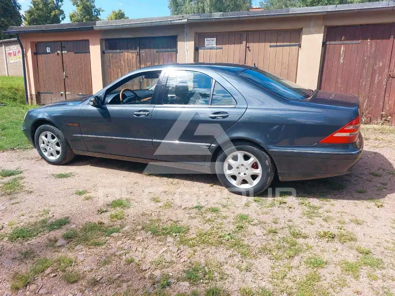 2000 Mercedes Benz S-Class