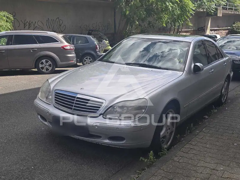 2000 Mercedes Benz S-Class