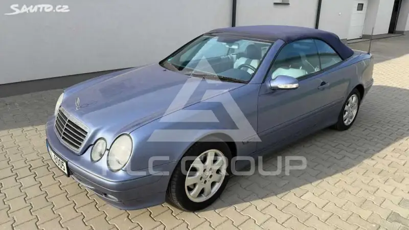 2000 Mercedes Benz CLK