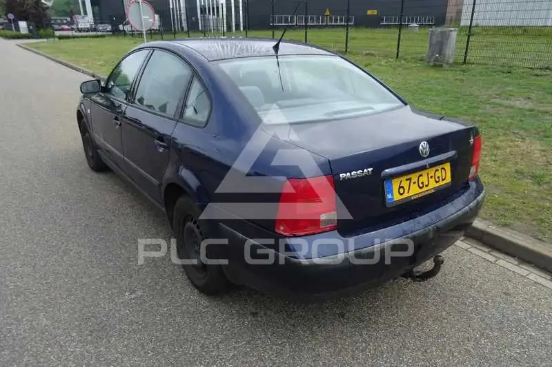 2000 Volkswagen Passat