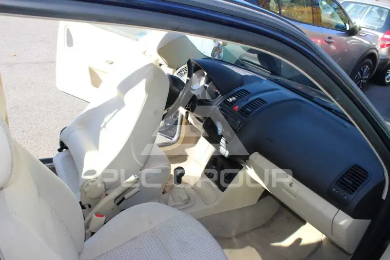 2000 Volkswagen Polo