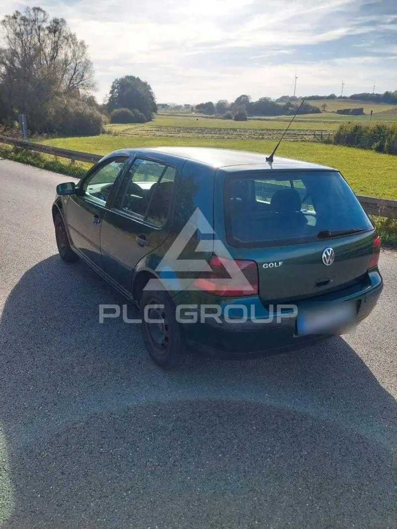 2000 Volkswagen GOLF