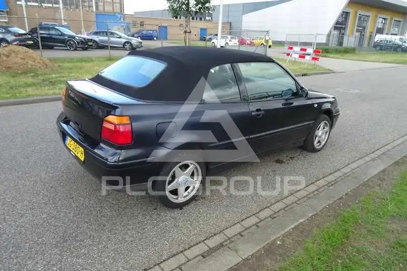 2000 Volkswagen GOLF