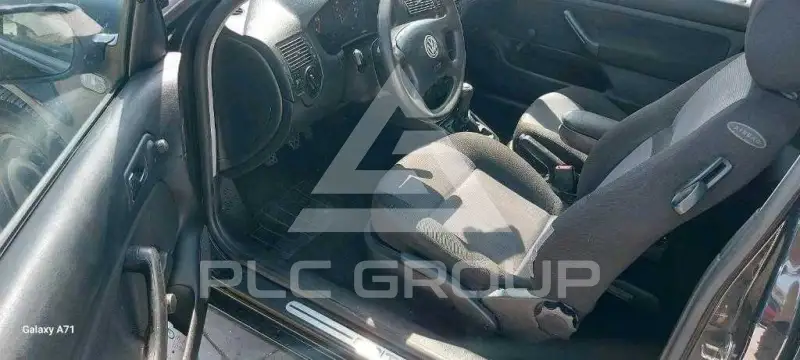 2000 Volkswagen GOLF