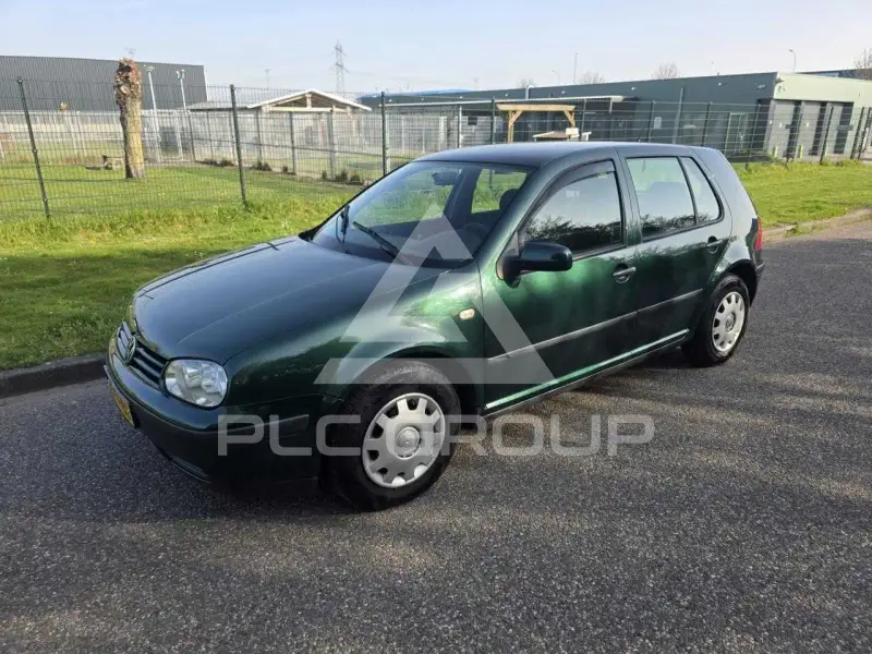 2000 Volkswagen GOLF