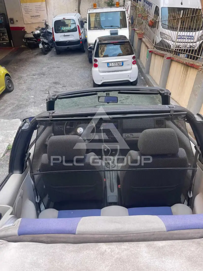 2000 Volkswagen GOLF