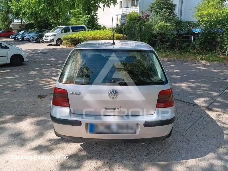 2000 Volkswagen GOLF