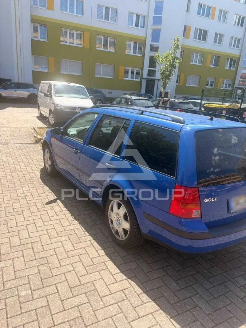 2000 Volkswagen GOLF