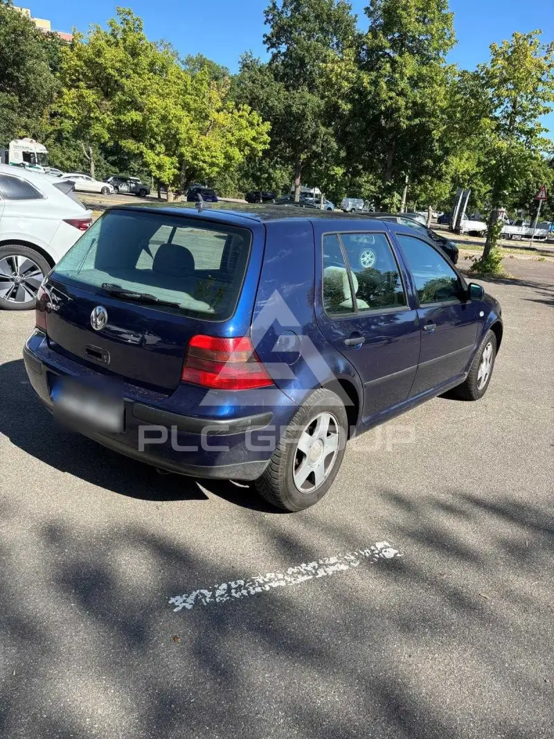 2000 Volkswagen GOLF
