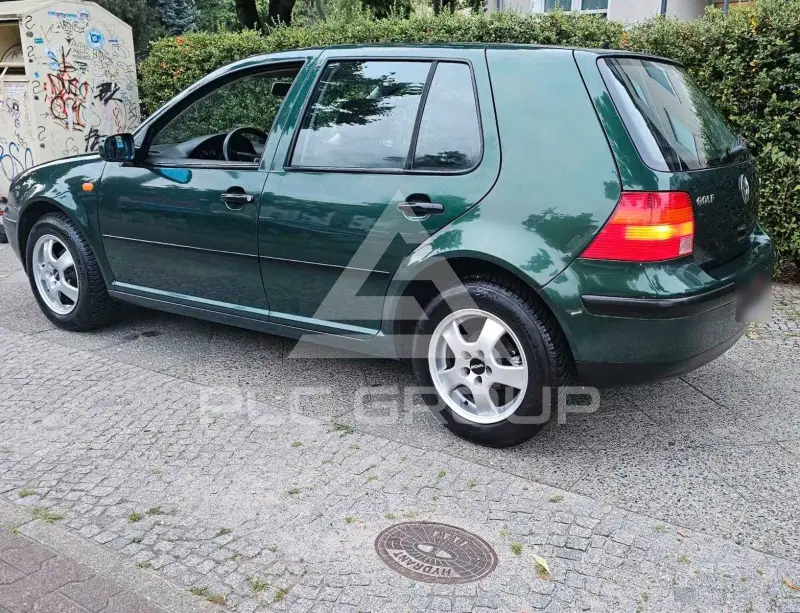 2000 Volkswagen GOLF