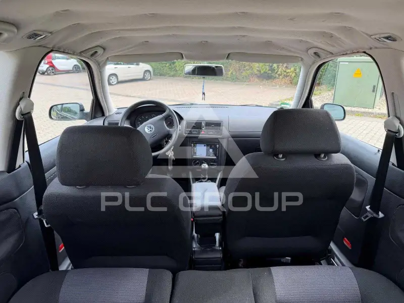 2000 Volkswagen GOLF