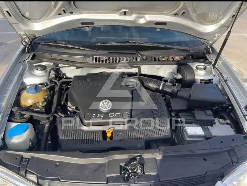 2000 Volkswagen GOLF