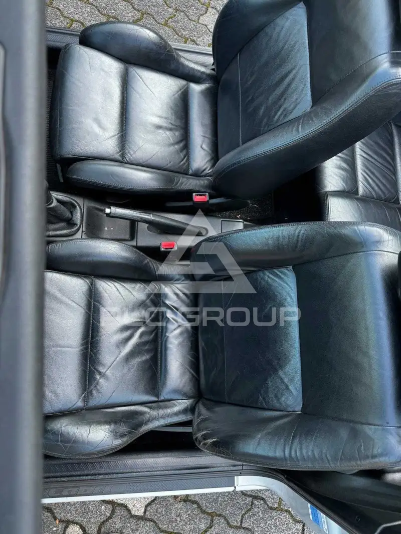 2000 Volkswagen GOLF