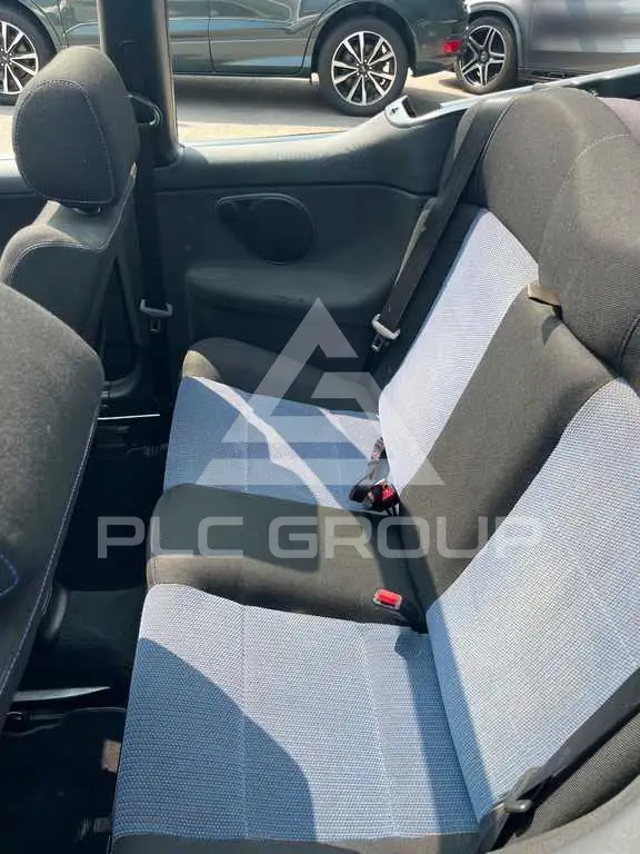 2000 Volkswagen GOLF