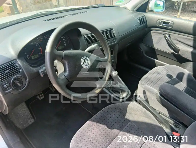 2000 Volkswagen GOLF