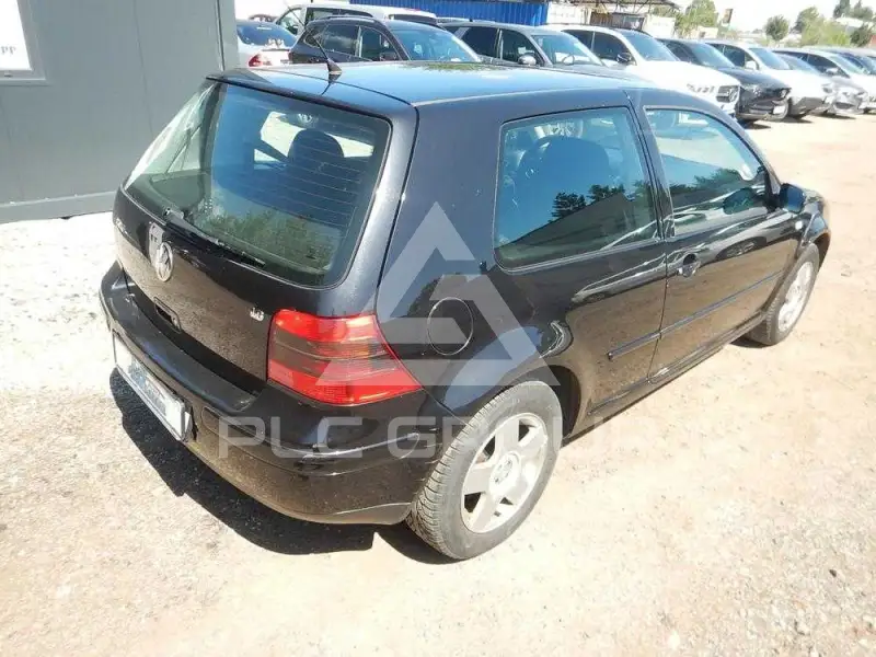 2000 Volkswagen GOLF