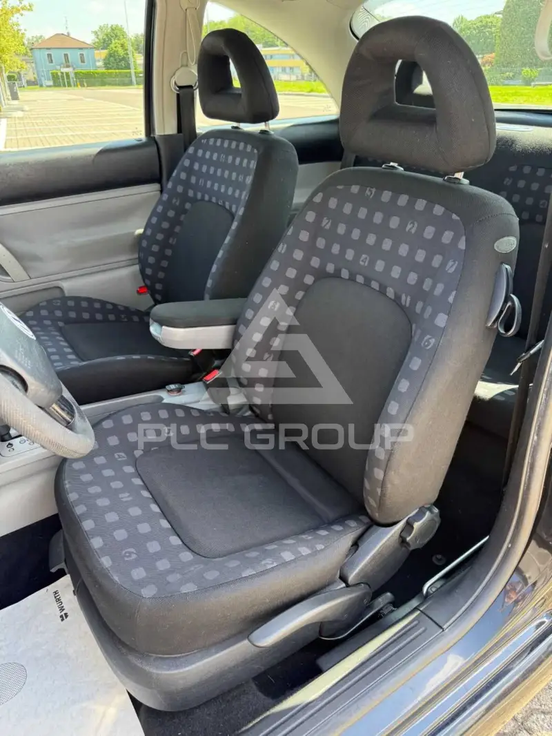 2000 Volkswagen BEETLE